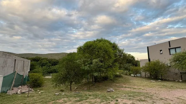 Lote en Camino a la Laguna Azul S/N