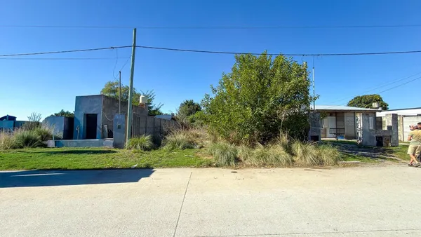 Lote en Basilico 2300