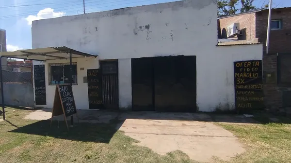 Casa en Calle Desconocida 4500