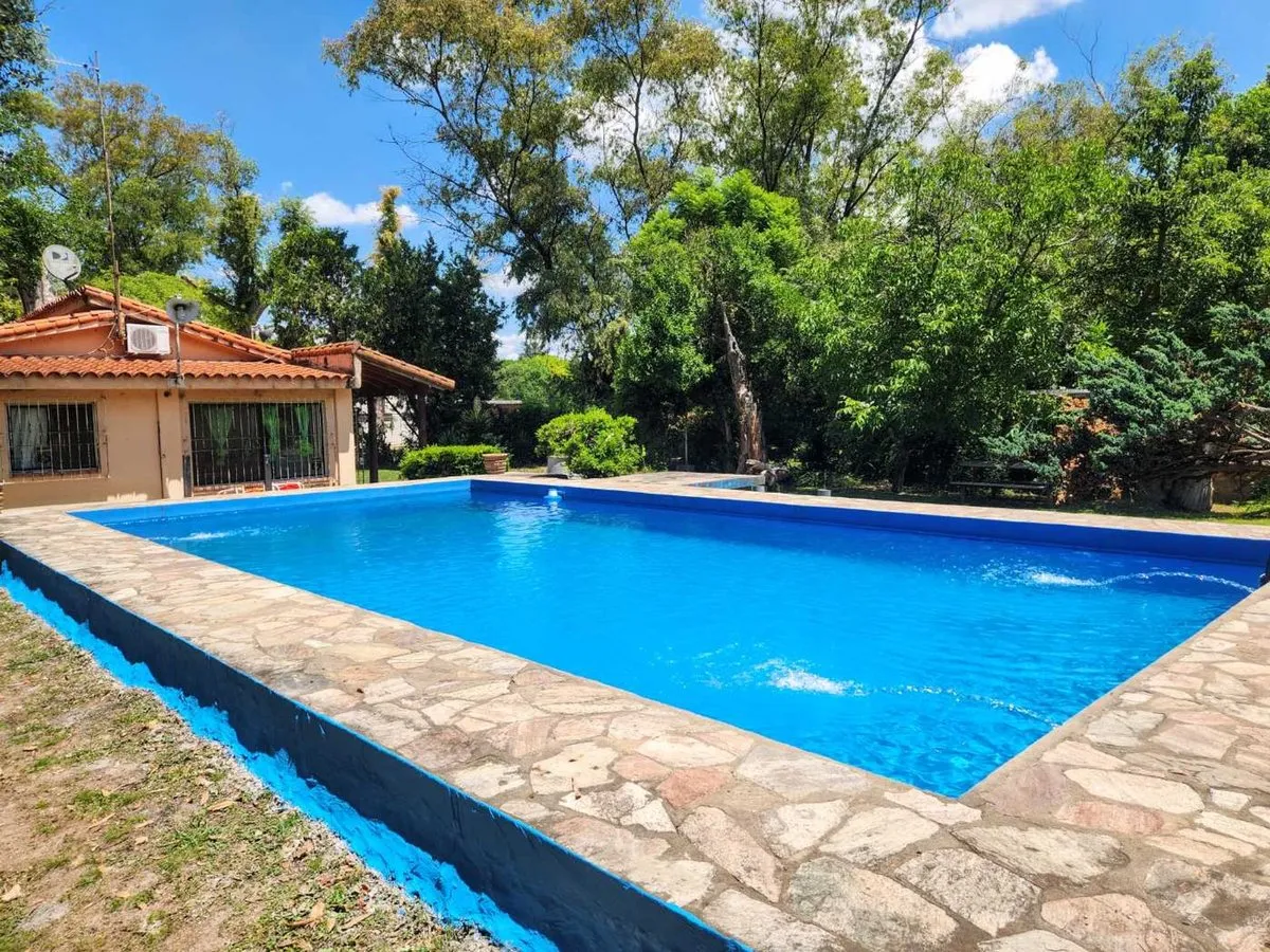 Quinta en San Carlos 4600