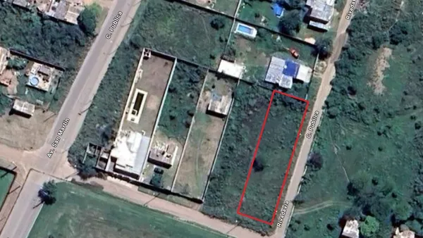 Lote en Calle Publica - Malvinas Argentinas 1900