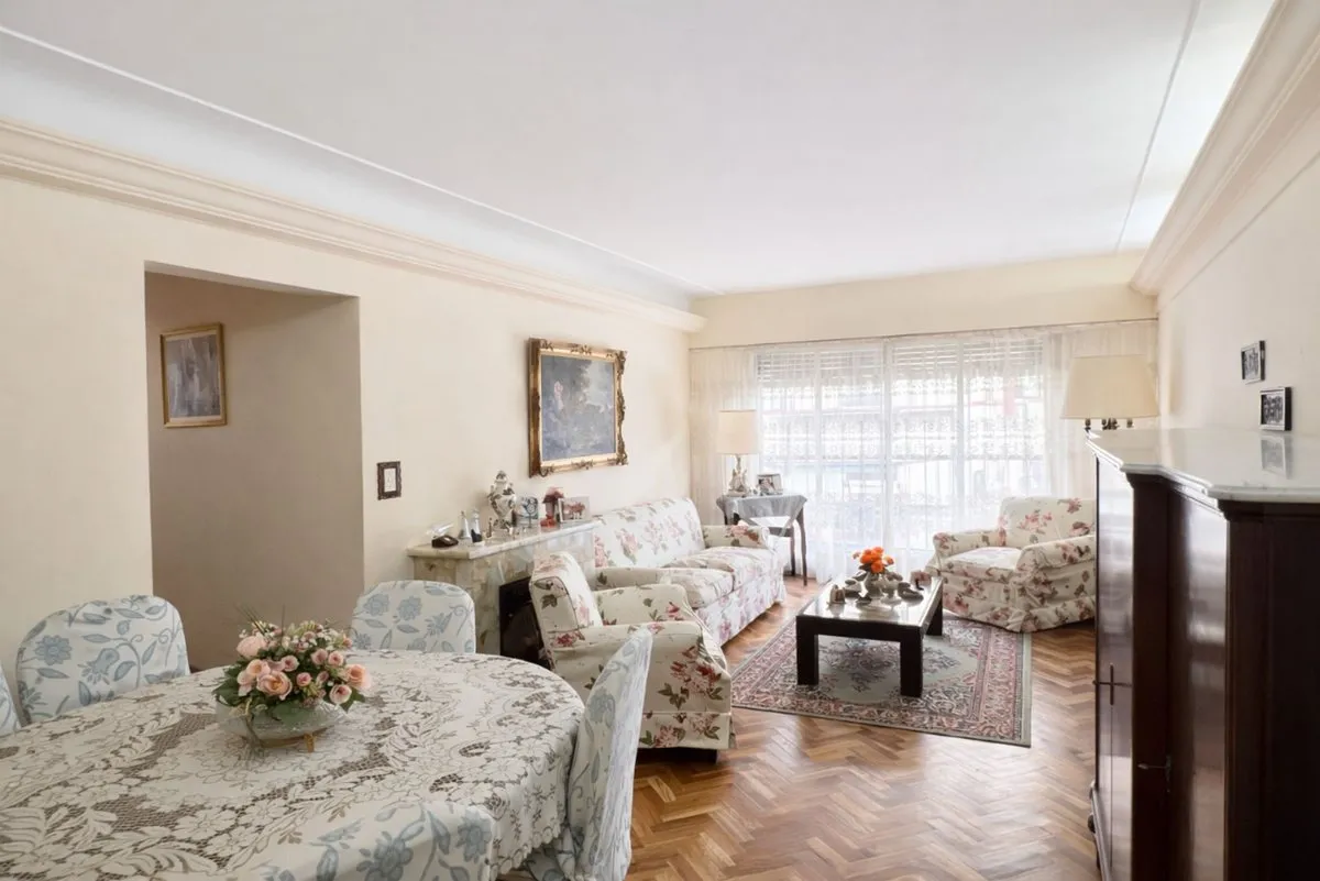Departamento en Avenida Rivadavia 3900