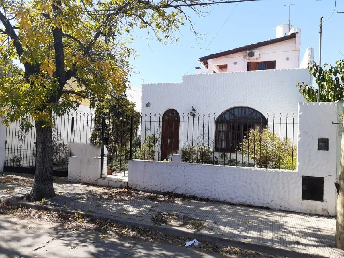 Casa en Fray Braco 1100