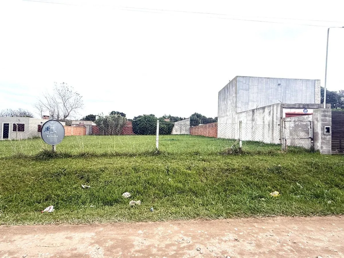 Lote en 453 E 10 y 12 S/N