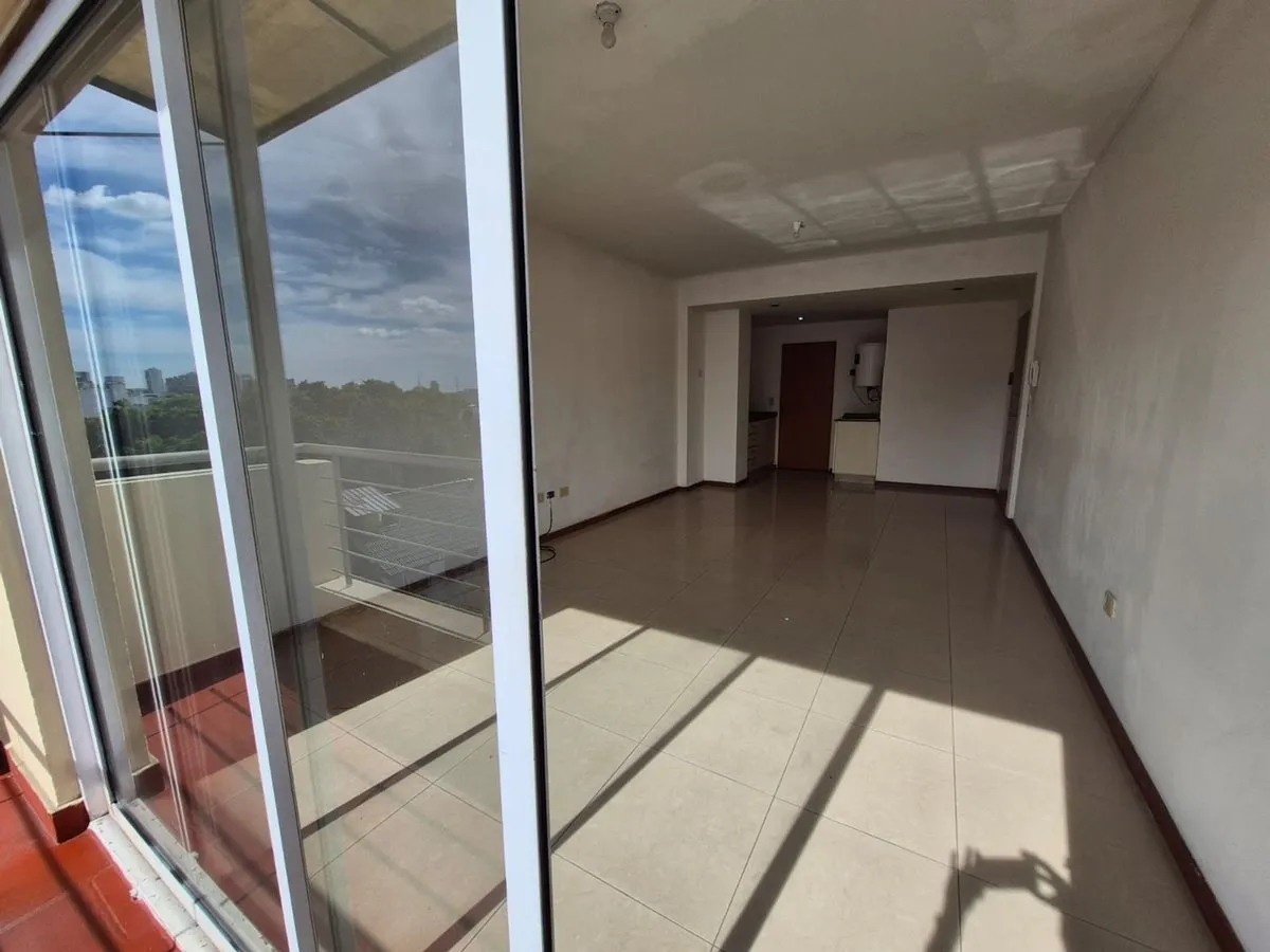 Departamento en Le Breton 5800