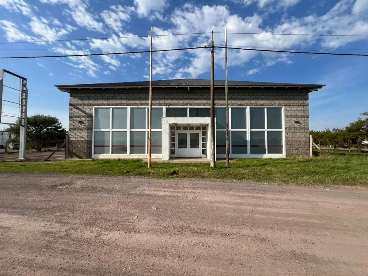 Casa en Ruta Nacional 7 400
