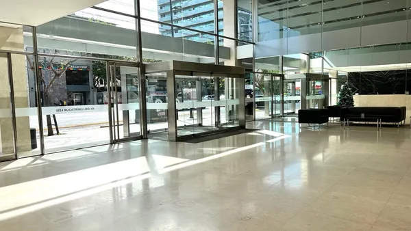 Oficina en Avenida del Libertador 6300