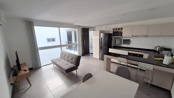Departamento en 25 de Mayo 200