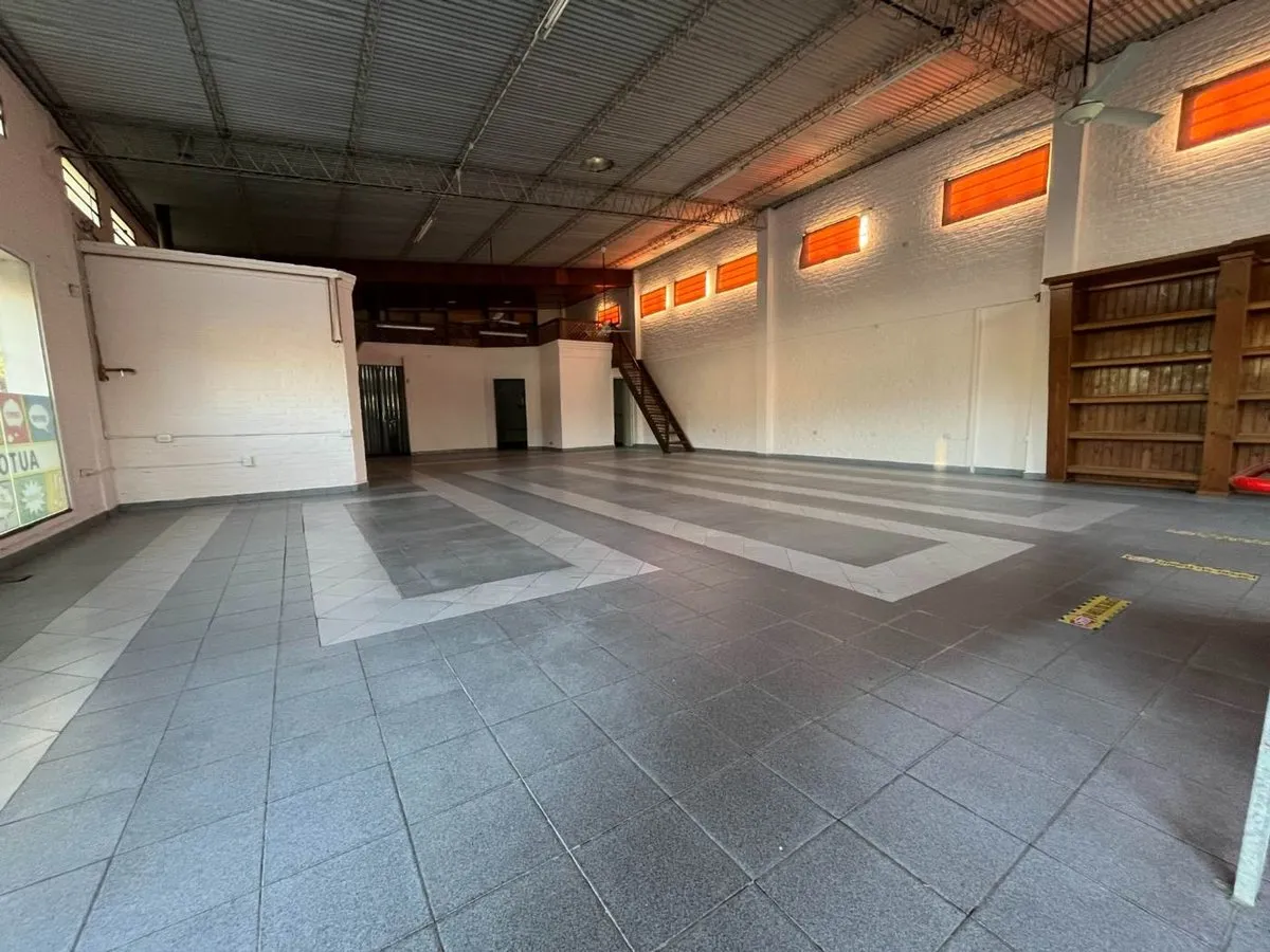 Local Comercial en Pueyrredon 1300