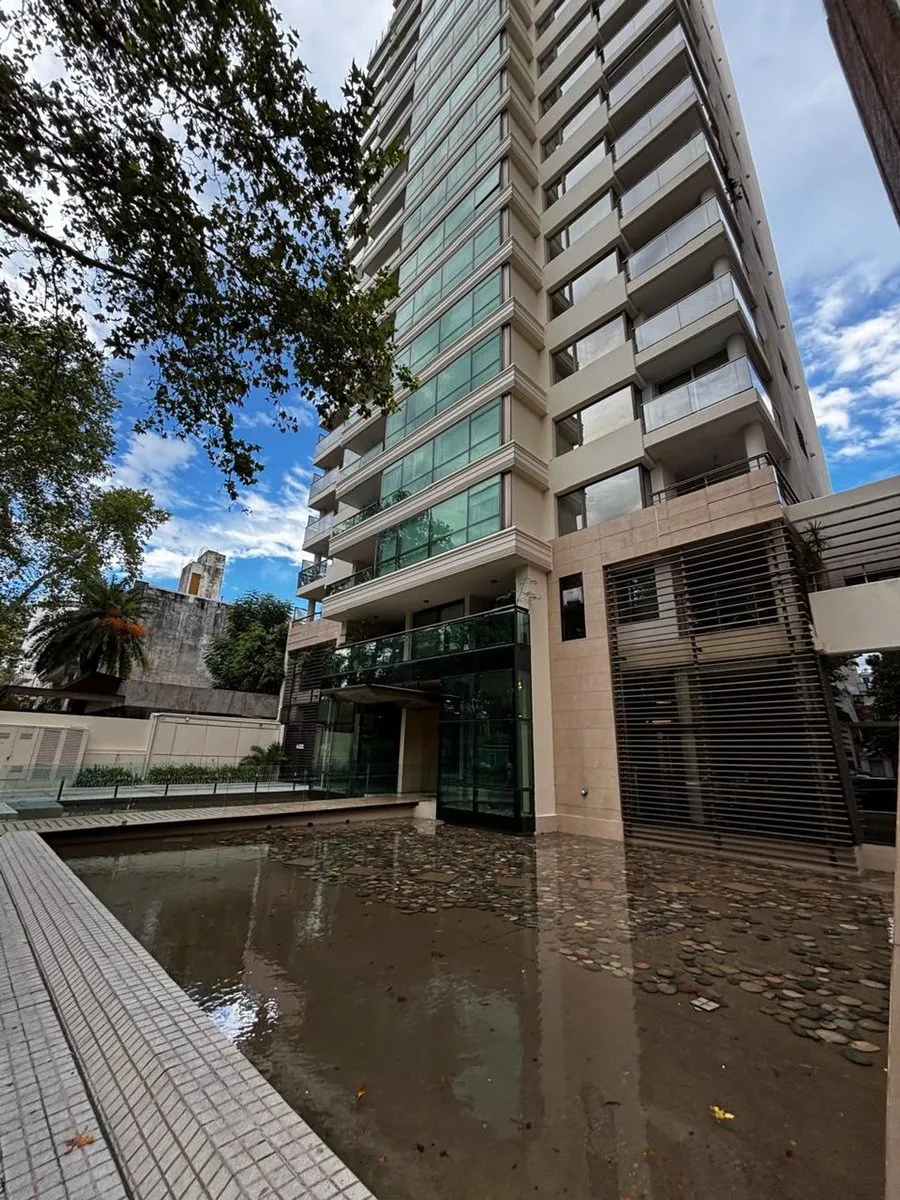 Departamento en Boulevard Oroño 300