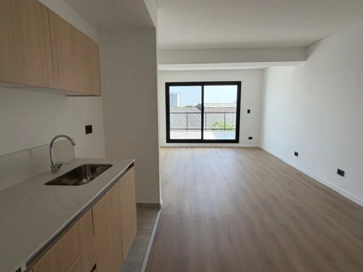 Departamento en Avenida San Martín 4000