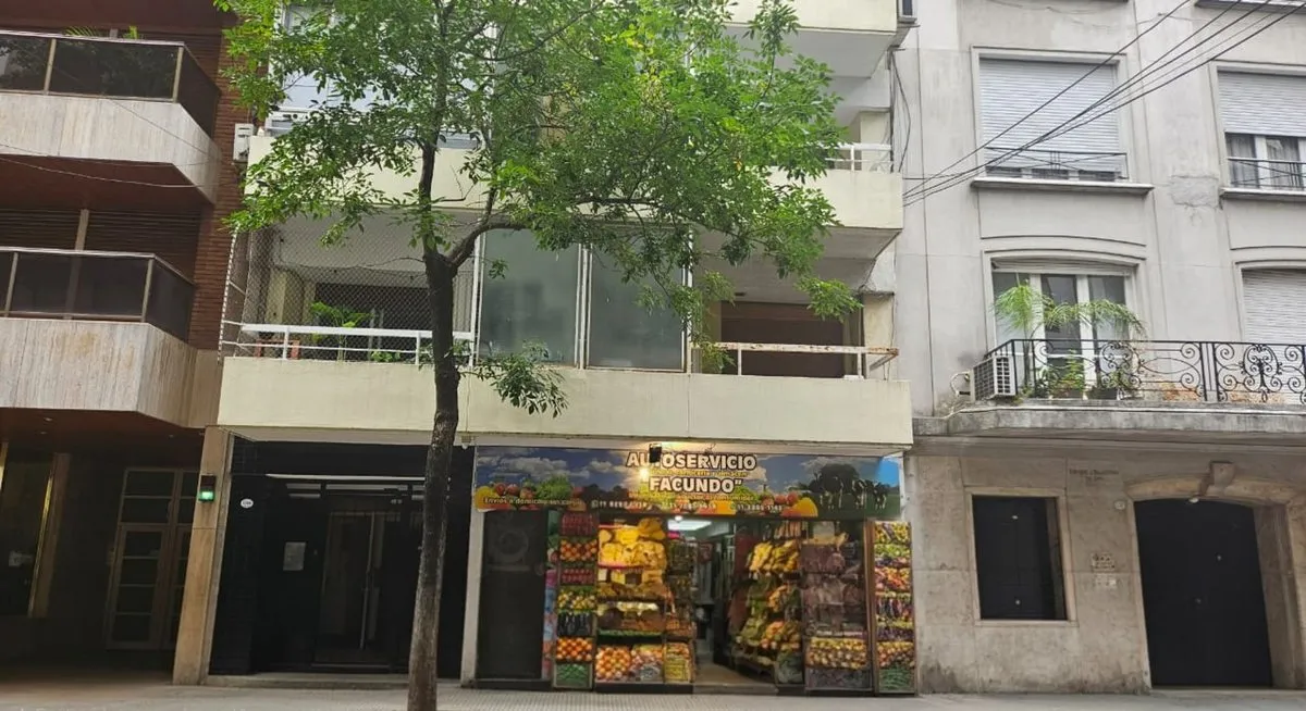 Local Comercial en Ayacucho 1700