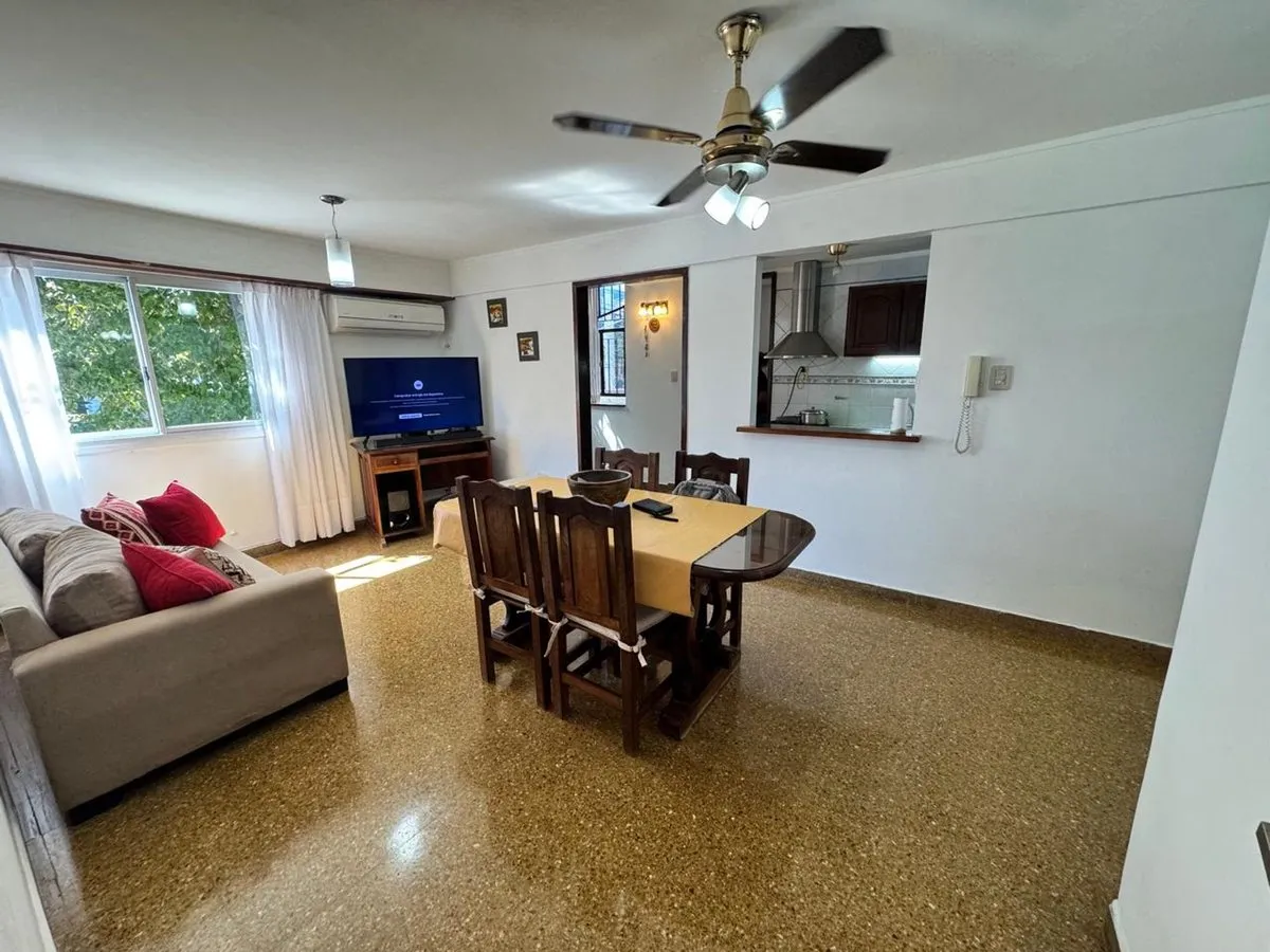 Departamento en 7 y 70 la Plata 1800