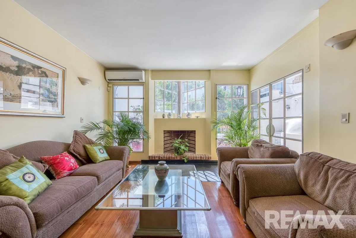 Casa en Doctor Victorino de la Plaza 1200