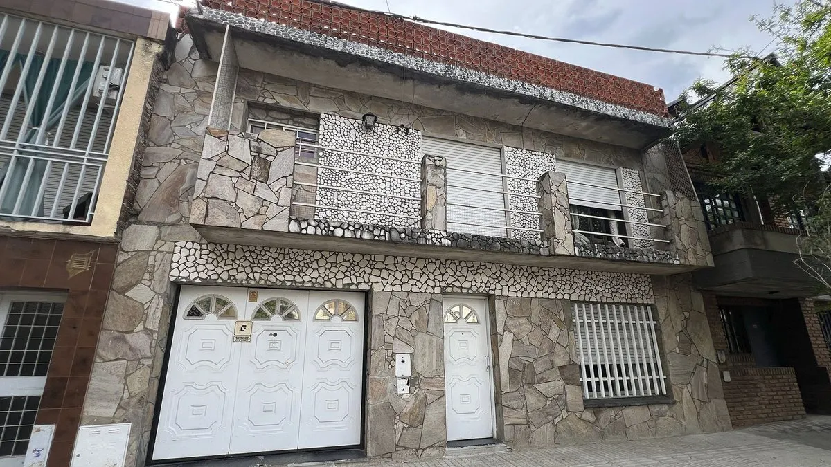 Casa en Melquíades Salva 5400