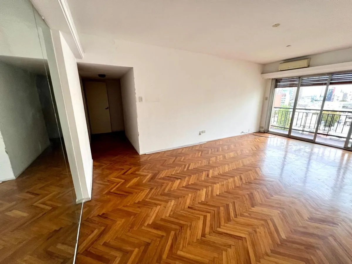 Departamento en San Martín 700