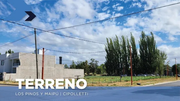Lote en Los Pinos 1200