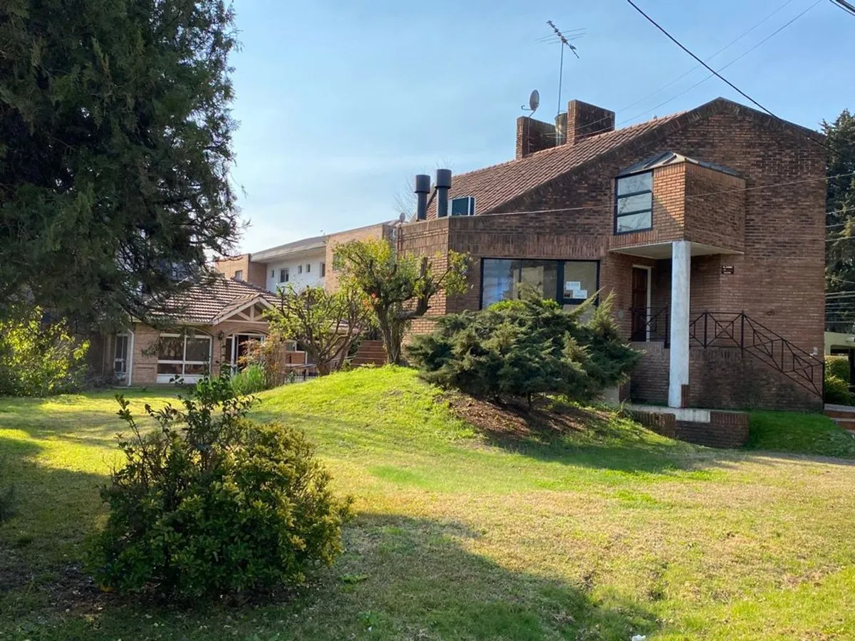 Casa en Champagnat 500