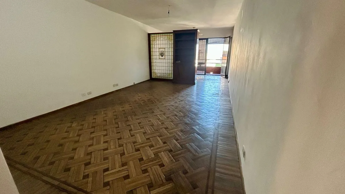 Departamento en Mario Bravo 1000