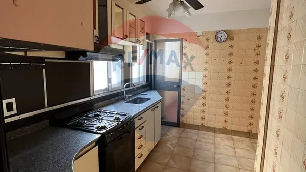 Departamento en Viena 6500