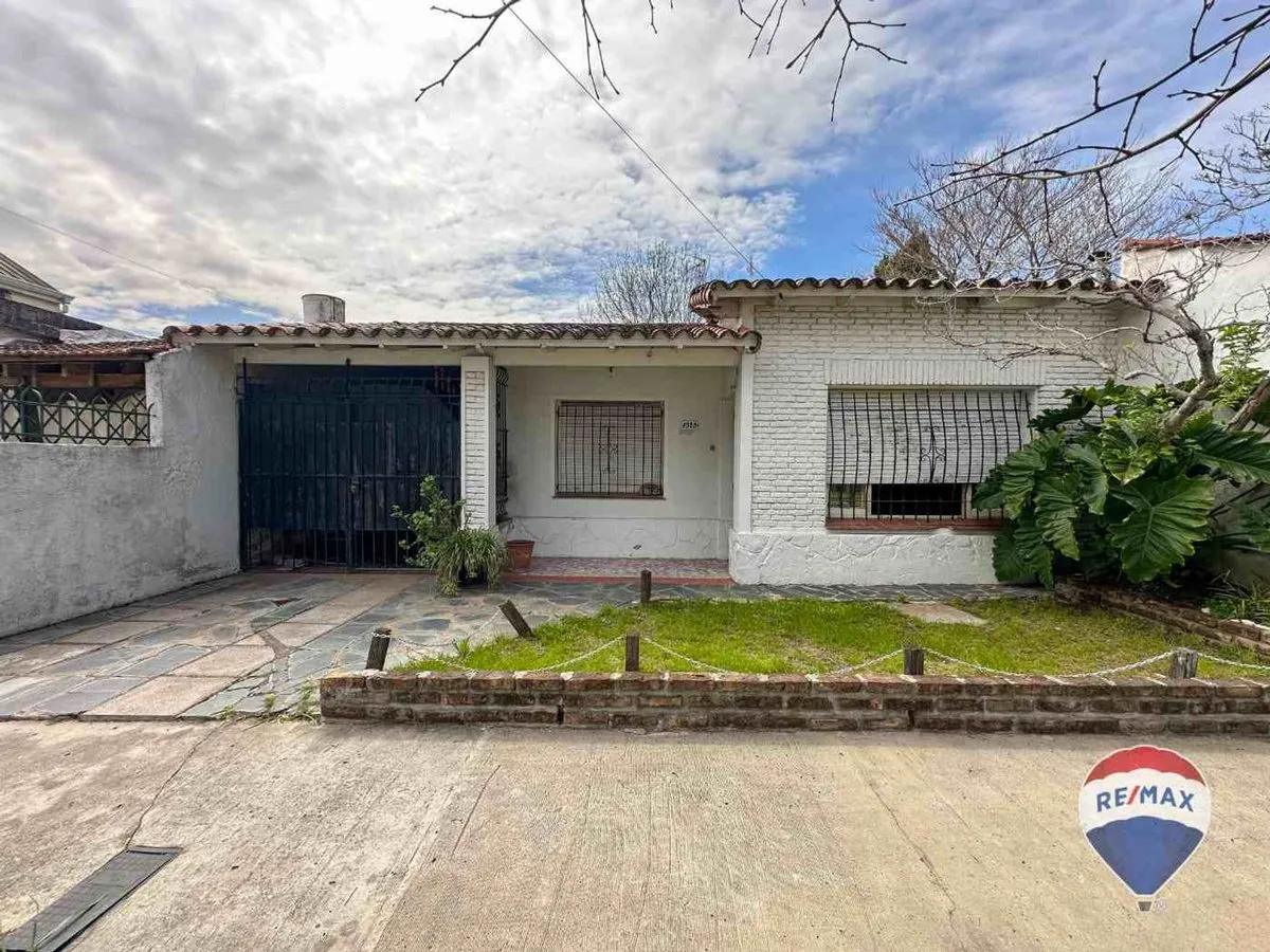 Casa en Deán Funes 1300