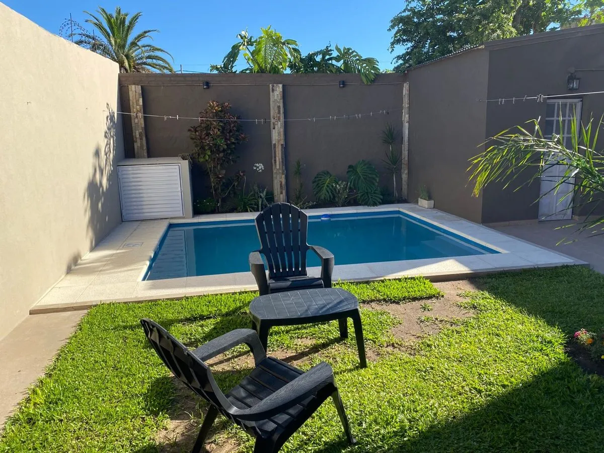 Casa en Avenida del Trabajo 1823 1800