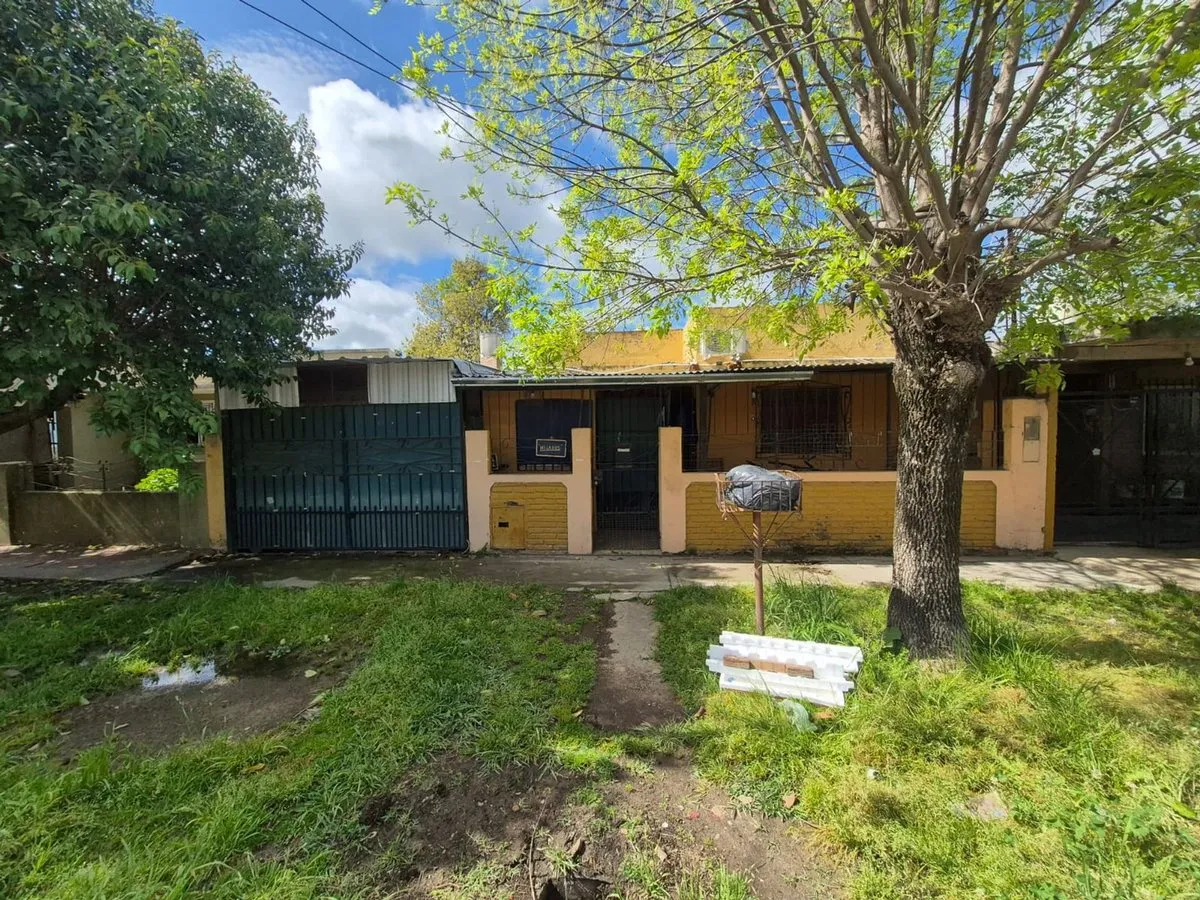 Casa en Ernesto Mario Parada 1500