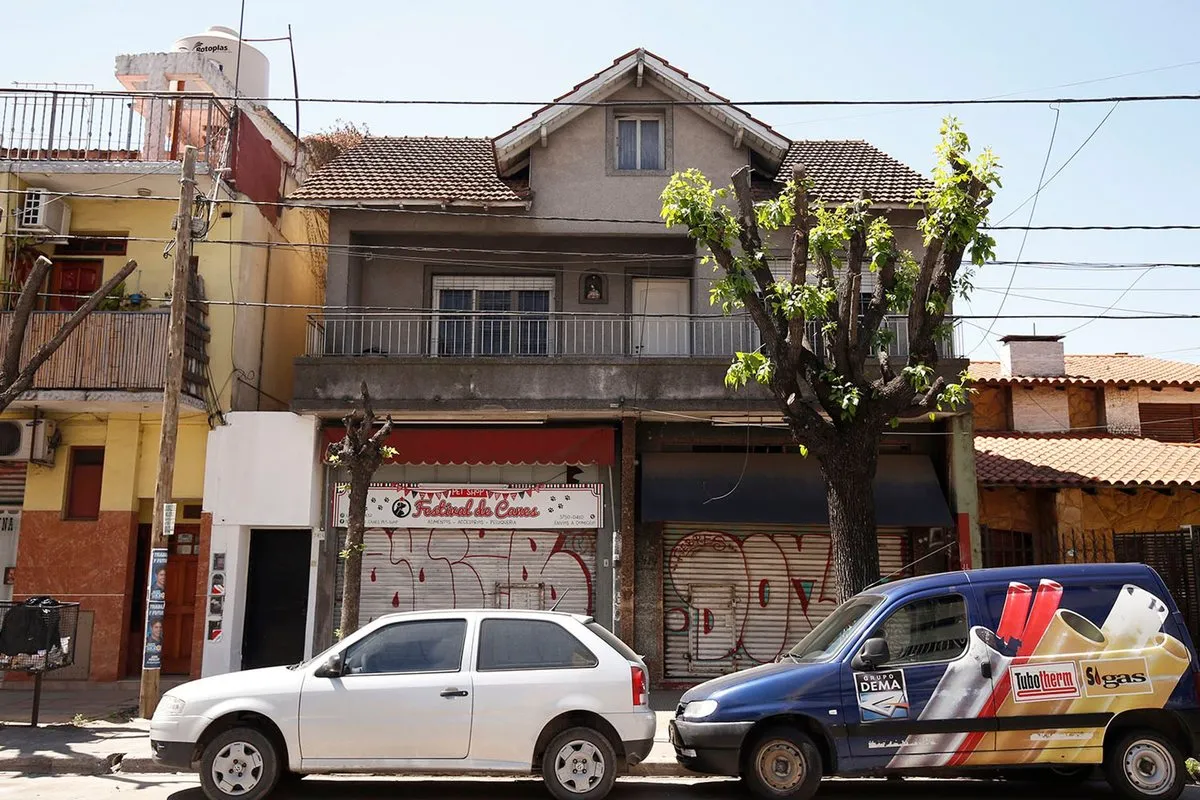 Lote en Avenida de Mayo 2400
