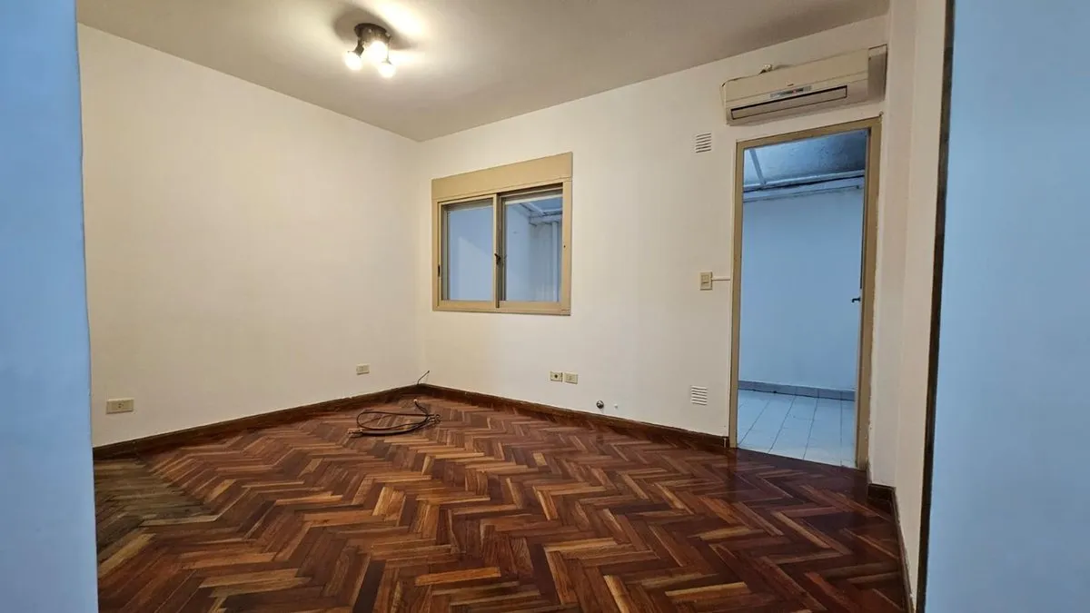 Departamento en Yerbal 1800