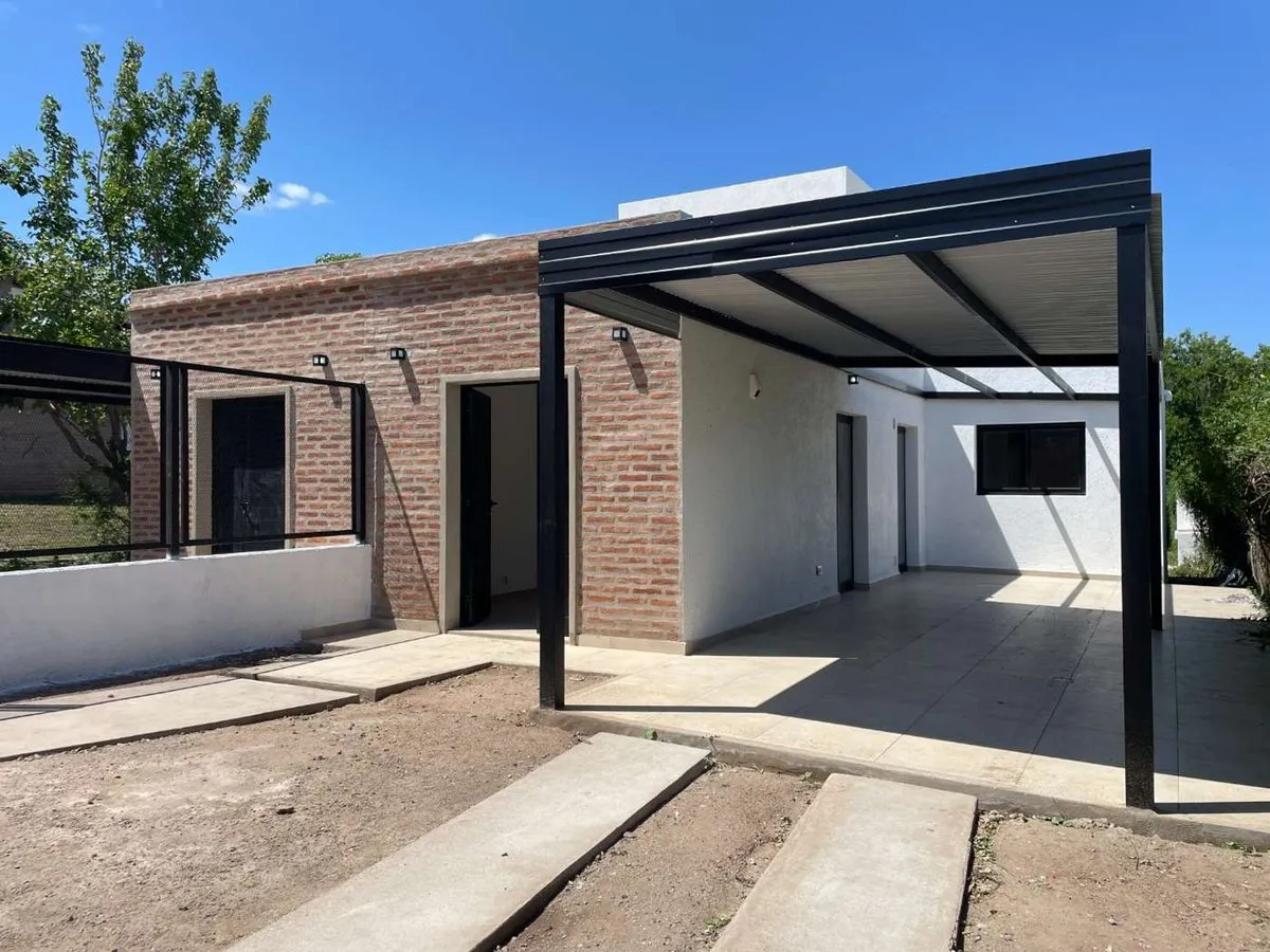 Casa en Isidro Ochoa 700