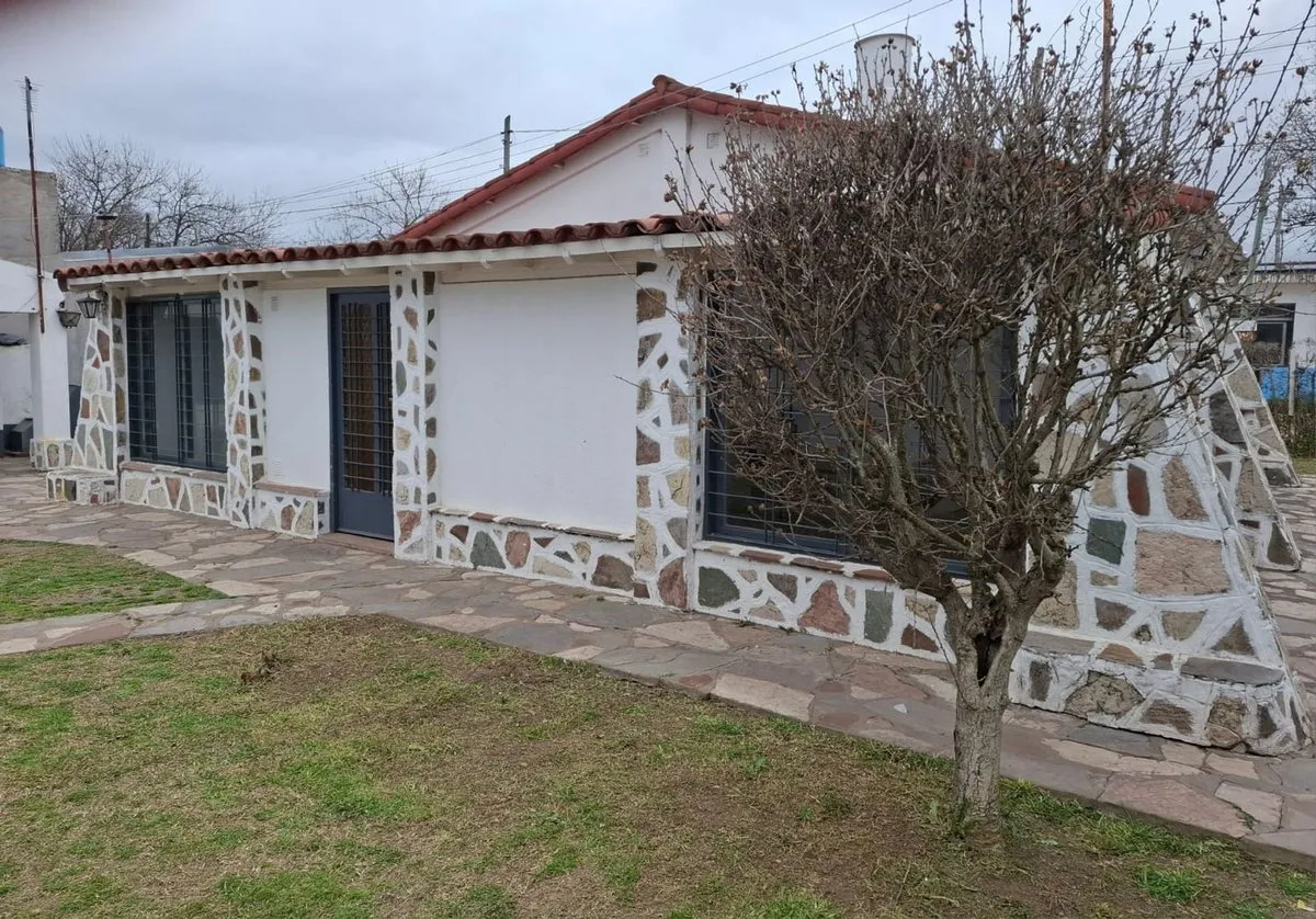 Casa en Artigas 400