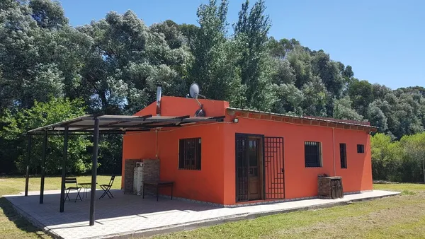 Quinta en Carlos de Linneo 5800