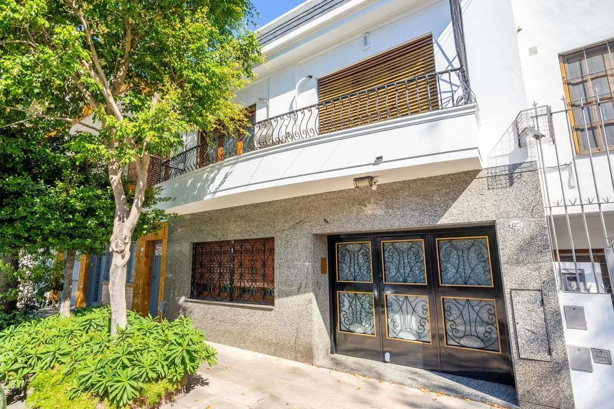 Casa en Esteban de Luca 1500
