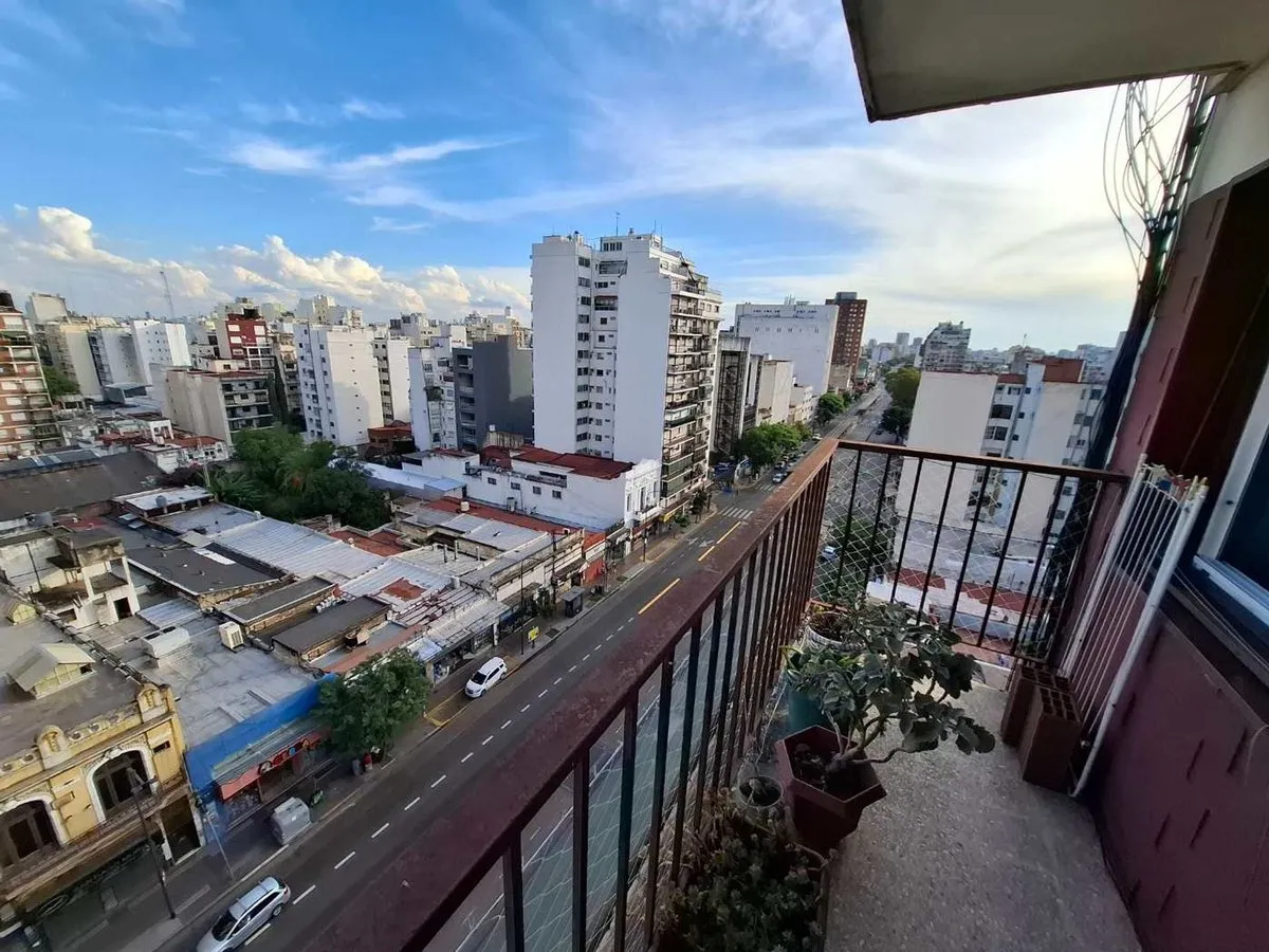Departamento en Avenida Rivadavia 7100