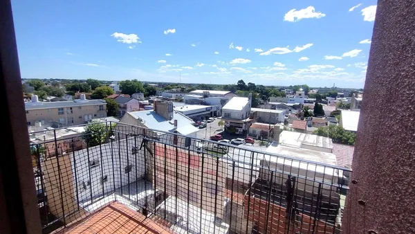 Departamento en Alvarado 4500