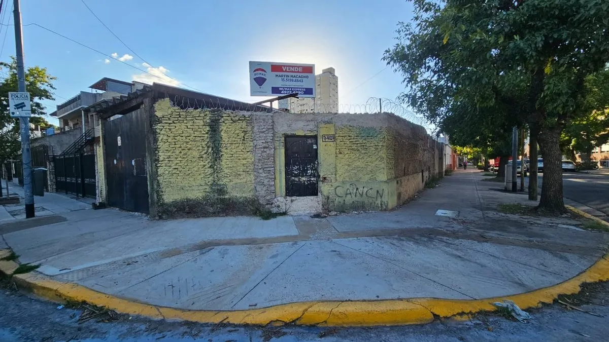 Lote en Avenida Directorio 7400