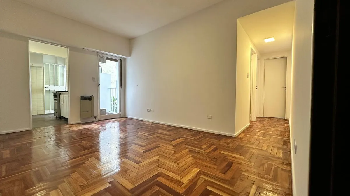 Departamento en Avenida Directorio 2500