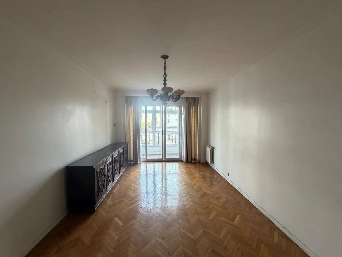 Departamento en Avenida Rivadavia 4200