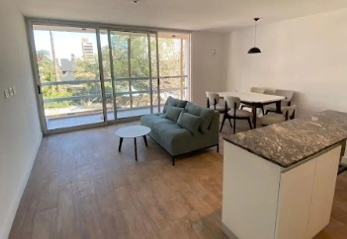 Departamento en Calle 15 E/ 38 y 39 300