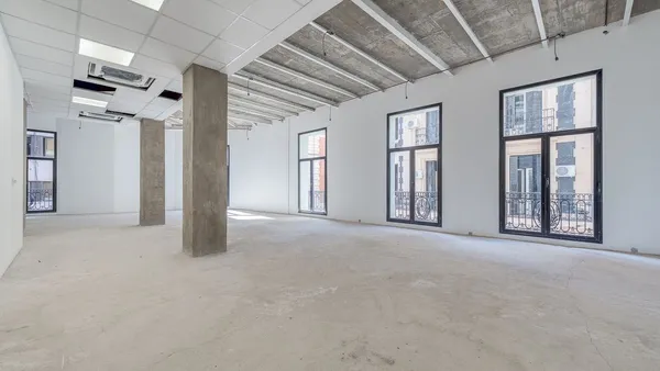 Oficina en Esmeralda 400