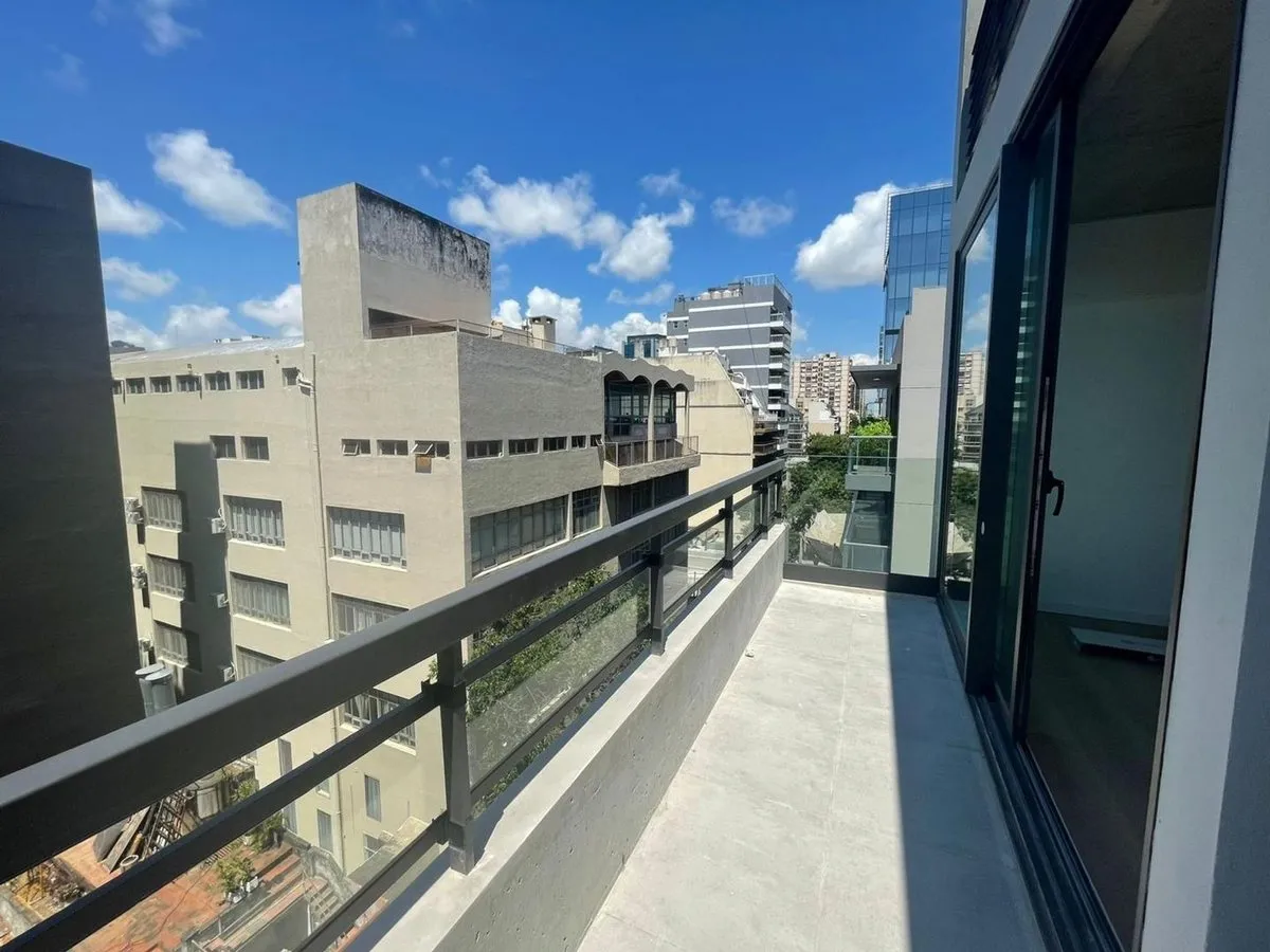 Departamento en Migueletes 2300