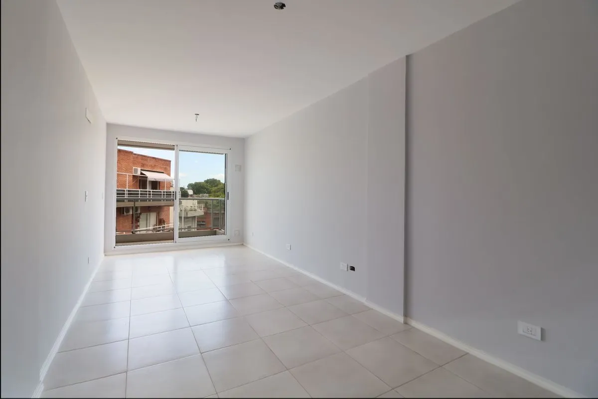 Departamento en Avenida Forest 1100