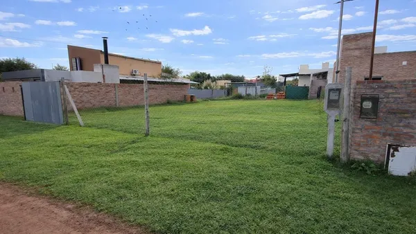 Lote en Libertad 900