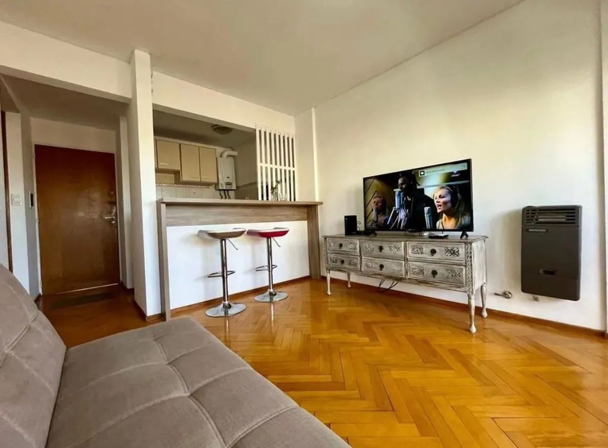 Departamento en Laprida 1600