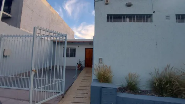 Casa en Tito Francia 3000