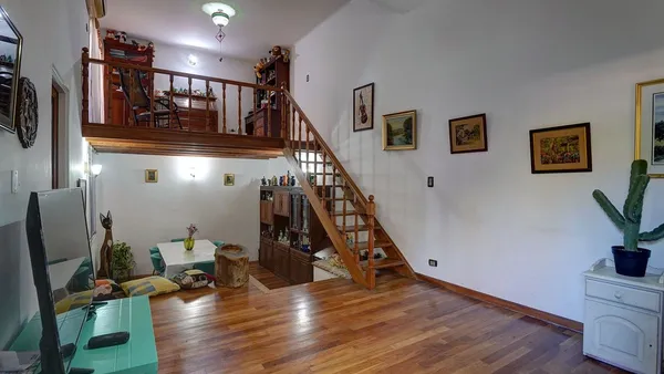 Casa en ñandutí 1300