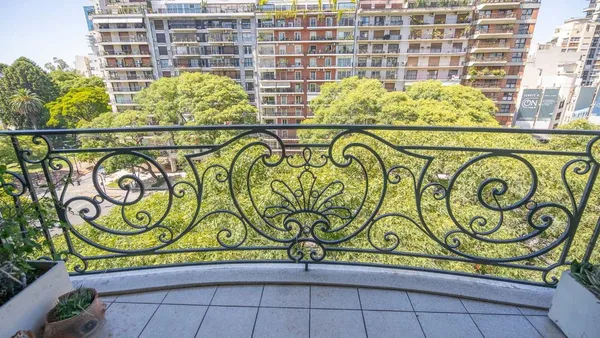 Departamento en Avenida del Libertador 2600