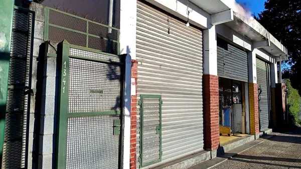 Local Comercial en Viena 1300