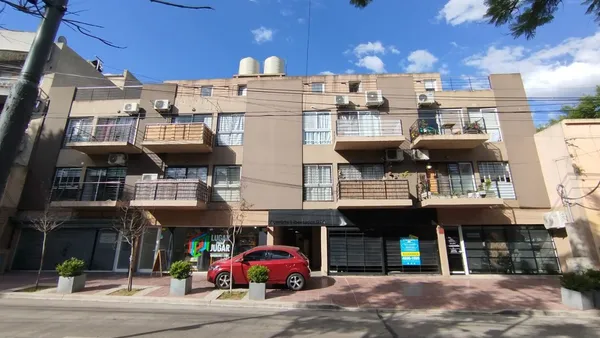 Cochera en Avenida del Libertador 900