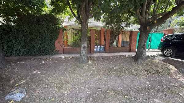 Casa en Neuquen 1100